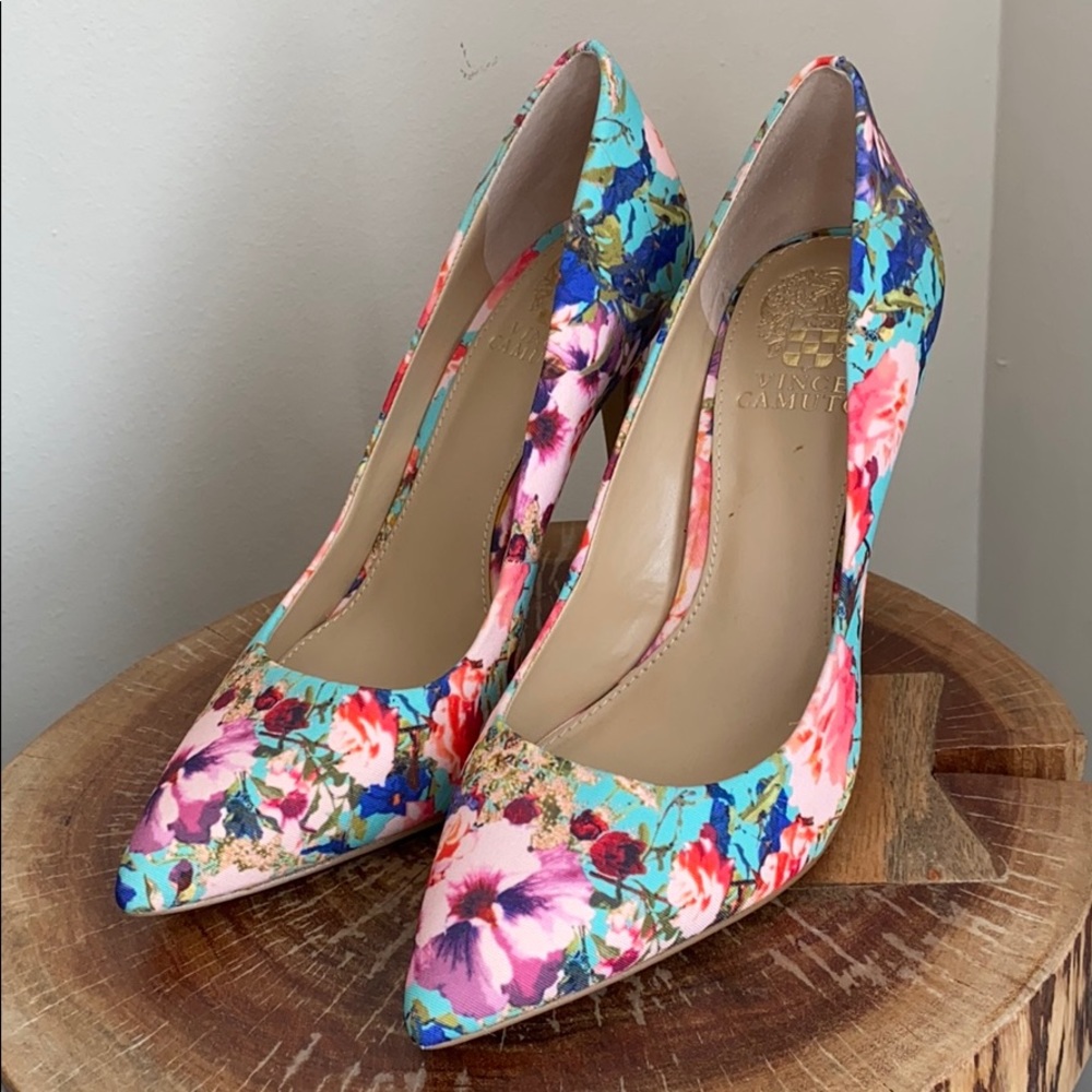 Vince Camuto Heels